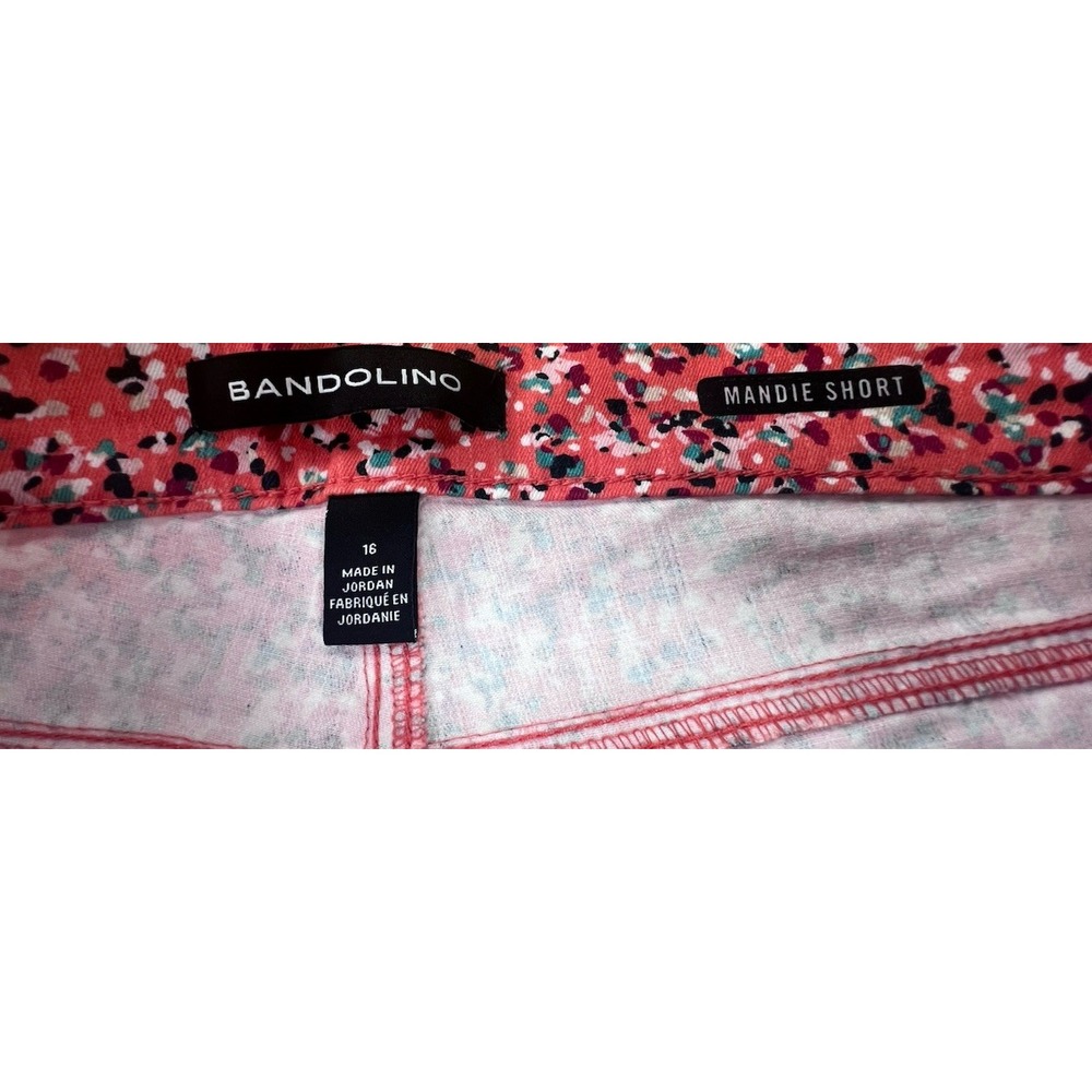Bandolino Floral Shorts Mandie Zip And Button Front Pockets‎ Stretch Size 16 - Picture 3 of 7